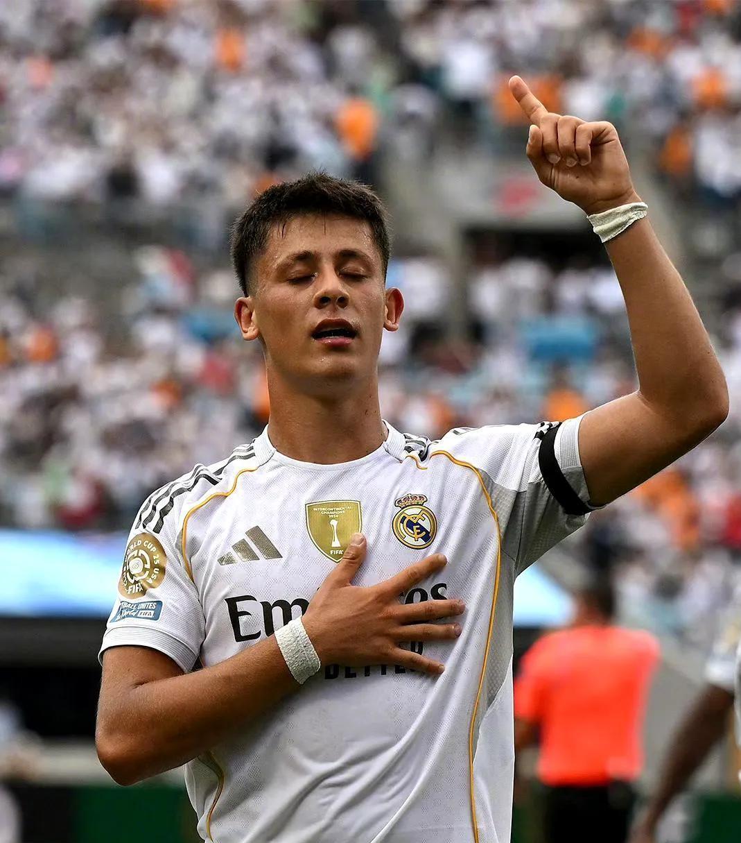 星空体育官网-关于清晨皇家马德里备战欧超杯；队长鼓劲细节曝光；质疑声仍在；纪律约束更严格的信息