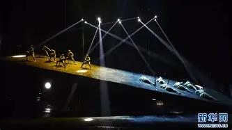 xingkong.com-尼克斯3换1唐斯登全美热搜