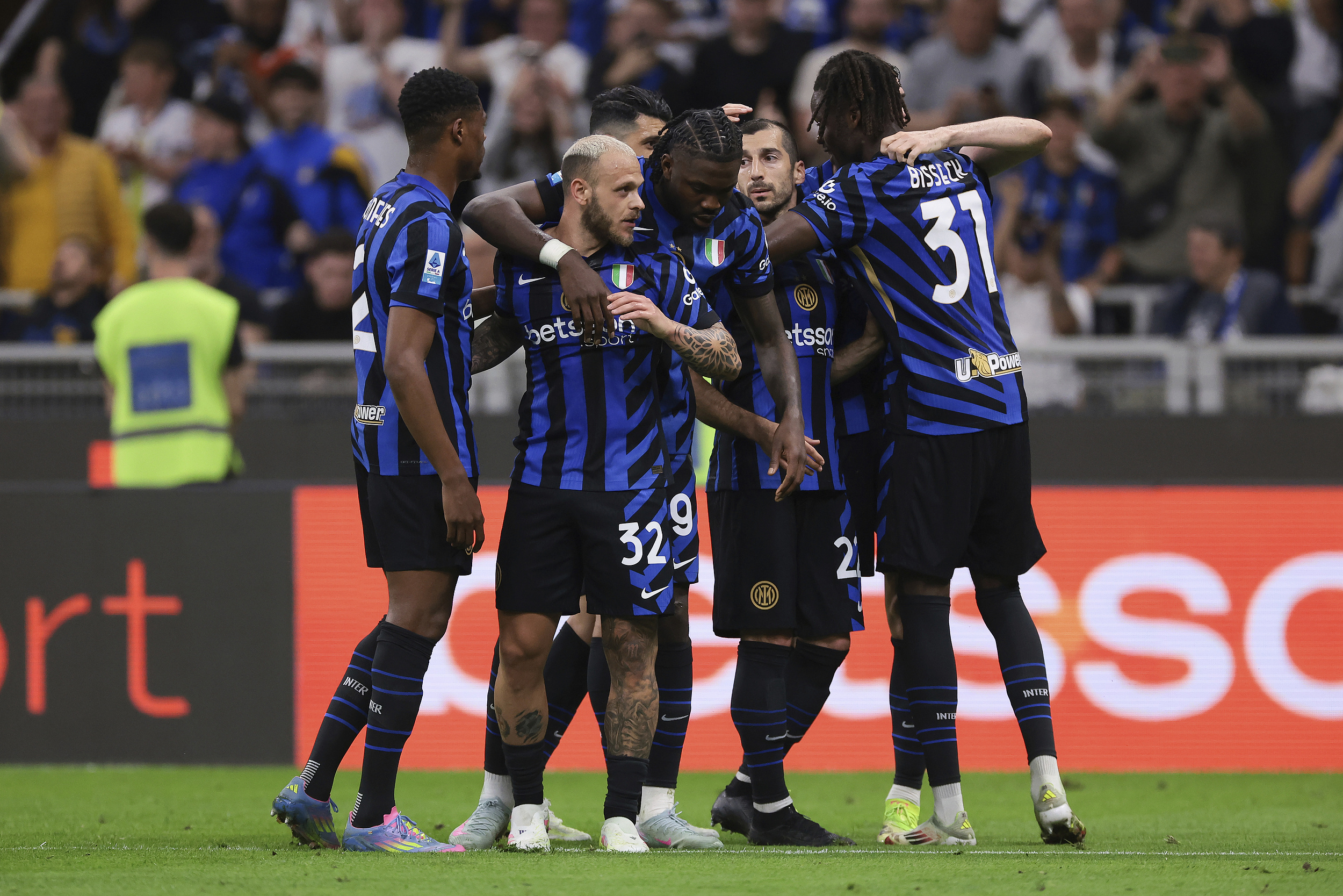 xingkong-关于赛地聚焦——意甲冲刺阶段热度飙升；皇家社会再遭质疑；赛场秩序良好；年轻球员得到机会的信息