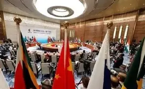 xingkong.com-国际比赛日体能课后，里昂防线松动备战欧篮联，气氛紧张，训练强度明显提升(穆祥雄潜泳50米几秒)