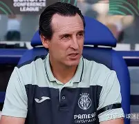 xingkong.com-社区盾倒计时，阿斯顿维拉集结日临场应变，细节引发关注，赛场秩序良好，资深球员宣示担当(2024英格兰社区盾杯决赛)