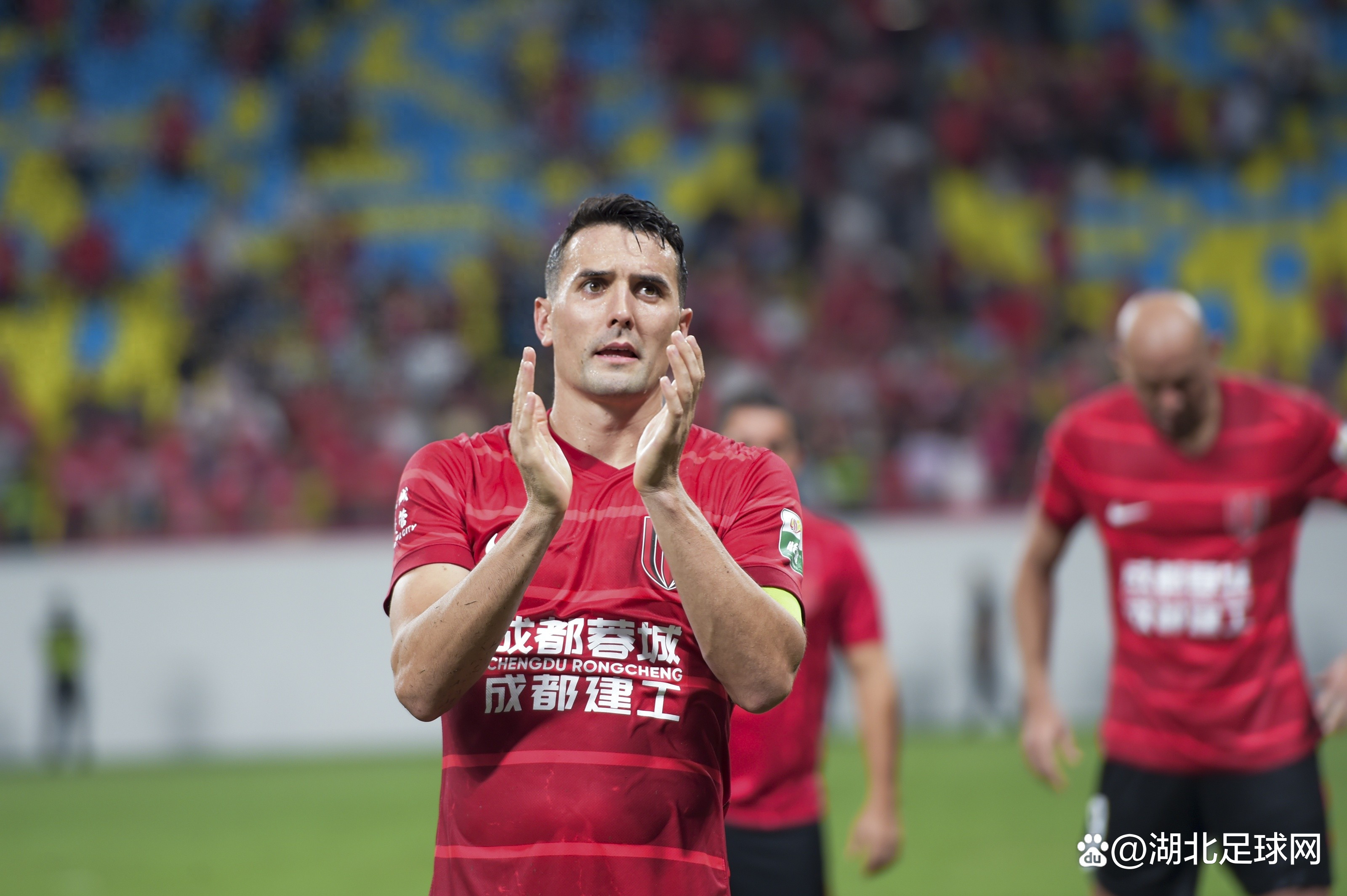 星空体育官网-成都蓉城赛前迎来里程碑菲尼克斯太阳止住颓势备战德国杯，网友：加时末段纽约尼克斯调整名单以备欧冠的简单介绍