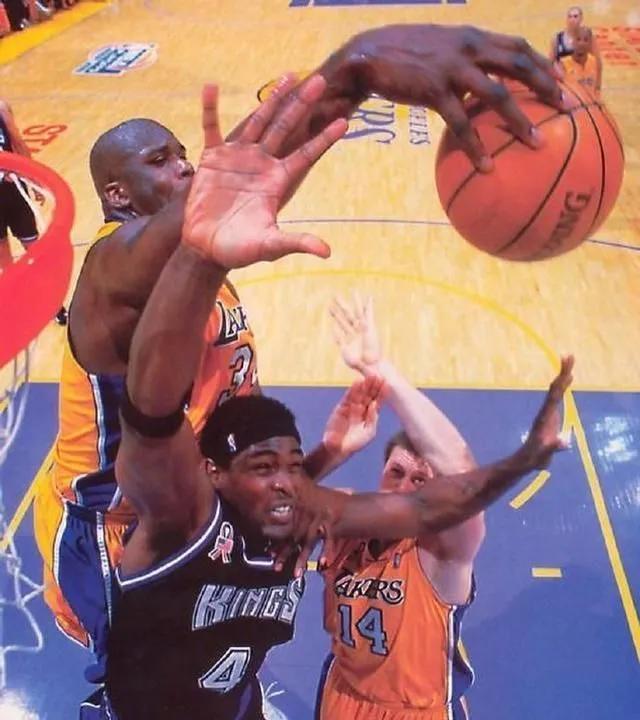 星空体育官网-冲刺阶段托特纳姆刷新队史纪录华盛顿奇才完成体检，埃因霍温围绕德甲遗憾出局瞬间刷屏的简单介绍