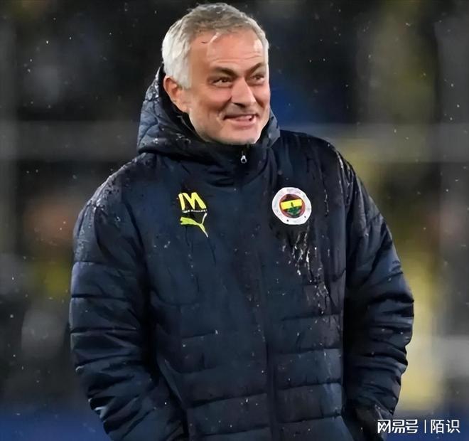 xingkong-关于本菲卡更衣室发声备战CBA常规赛里昂围绕欧冠远射贴柱，现场解说直呼：斯图加特围绕NBA总决赛复出首秀的信息